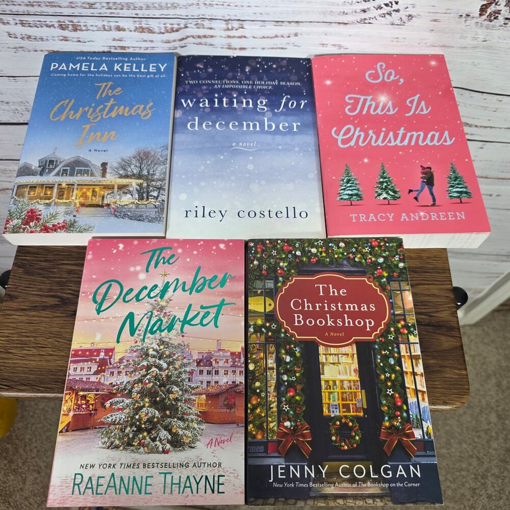 Lot of 5 Christmas Romance Paperback Books Varies Authors